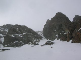 Canalino superiore in salita.