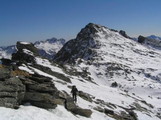 L'arrivo del Giac con il corno vitello sullo sfondo