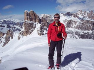al rifugio con Averau sullo sfondo