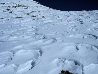 neve dal colle sotto la cima