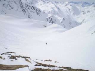 Inizia la discesa verso All'Acqua