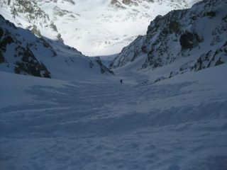 tracce profonde anche in discesa, sempre 