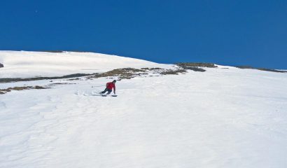 scendendo dalla cresta