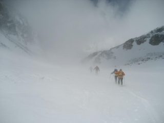 qualche nuvola, un pò di vento e (molto) freddo, sotto i rilievi del Collerin