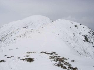 La cima vista dallo spallone di quota 1900