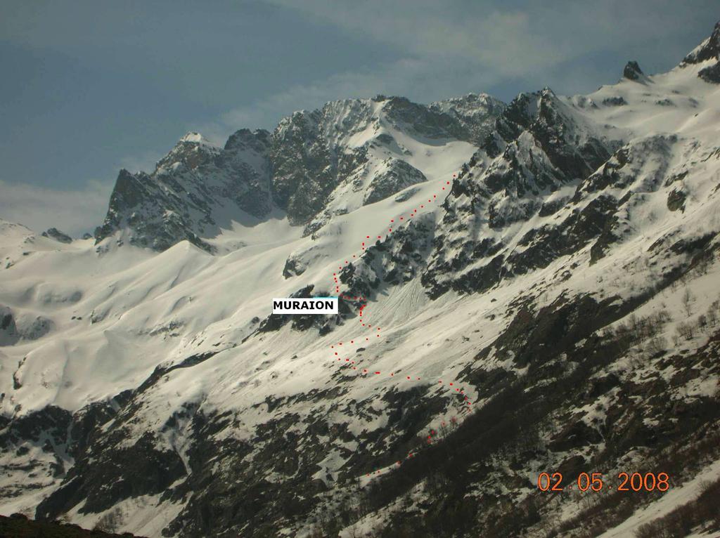 La via di salita al rif. Pagarì