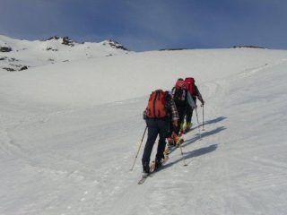 In salita