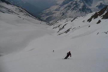discesa nel vallone sotto il colle