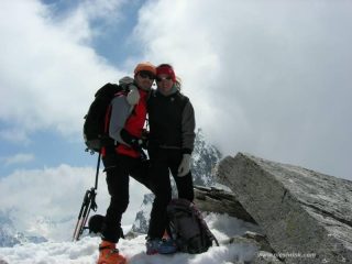 con Mark