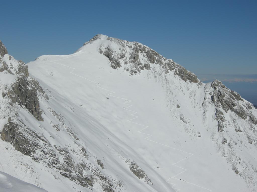 traccia di salita al Baral