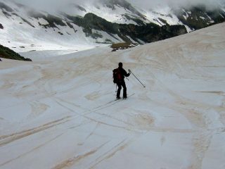 sui pendii intermedi in discesa.