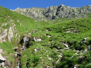 Salendo verso la vetta