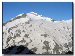 Pizzo Lucendro dalla sella SE del Pizzo della Valletta