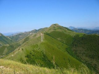 La cresta con il Monte Acuto sullo sfondo