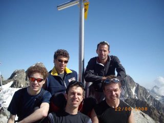 in cima