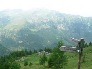 Ruderi Alpe Bondolo.