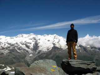 In cima, il gruppo del Rosa.