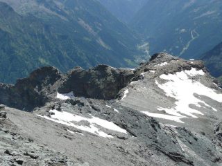 Situazione neve da Testa Grigia.