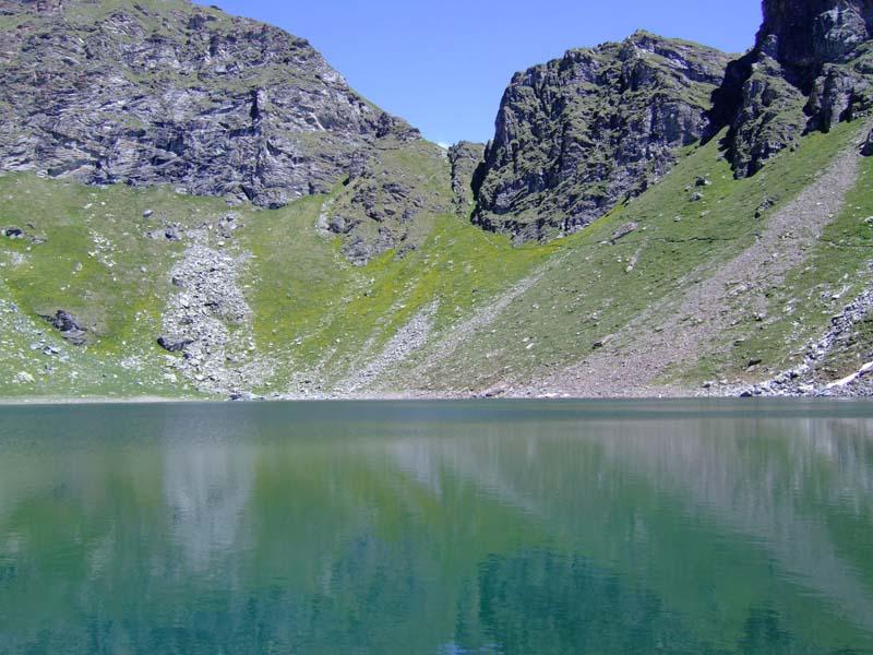 Colle e lago di Brenguez