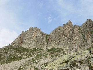 La Cima di Valcuca con al centro il canale di salita