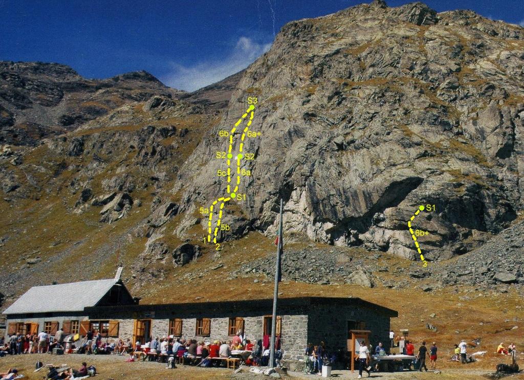 La parete con le vie