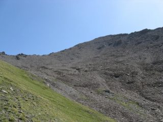 La cresta che si percorre dal colle alla cima