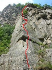 lo spigolo grigio dal basso con i primi 2 tiri