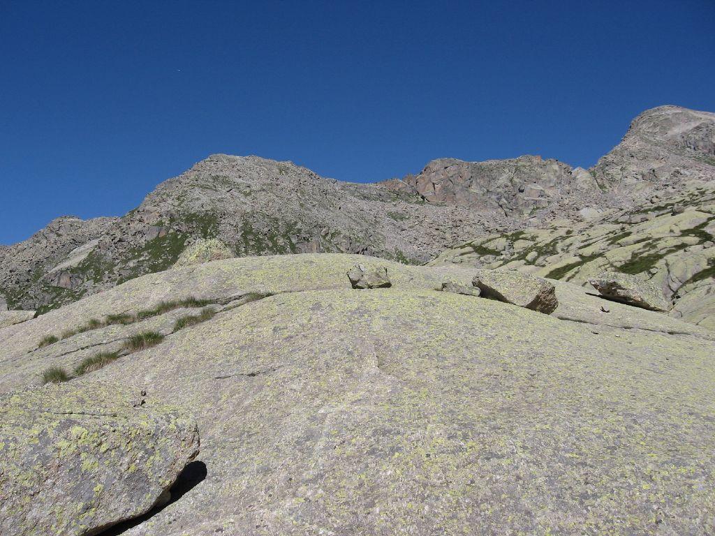Punta Virginea a sinistra