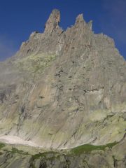 La via arriva sulla torre a dx