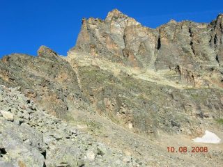 Il versante NE del Courmaon con la cresta E a sinistra
