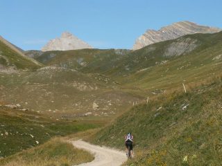 Enchastraye e Rocca tre Vescovi 