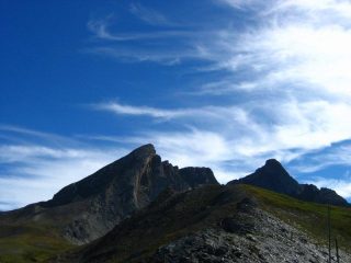 il Pain de Sucre ed il Pic d'Asti