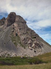 canale d'accesso ed attacco della via