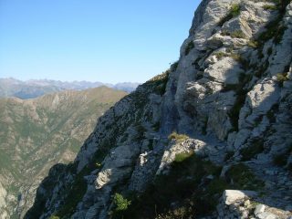 Tratto di sentiero con mancorrente