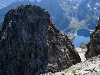 il torrione dove è possibile calarsi in doppia