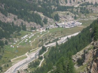Parcheggio e camping a Pont Valsavarenche