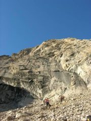 la parete vista dalla base..