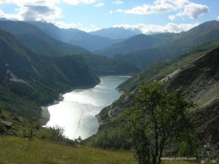 discesa sul lago di Chambon
