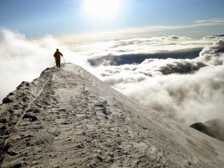 l'arrivo in vetta al bianco come lo si sogna...