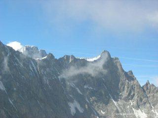dalla cima fan capolino le Jorasses foto m.conti
