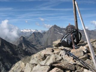 La vetta del M. Glacier, con Tersiva e Gran Paradiso