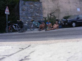 Fine del giro felici e contenti
