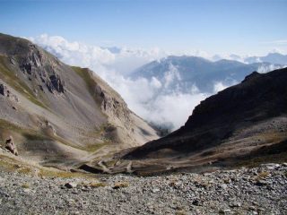 Dal colle, la salita da Fenils