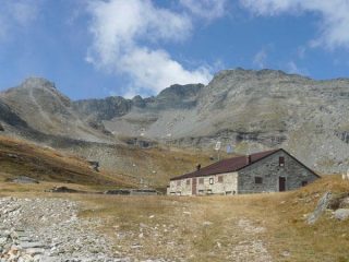 il rifugio e il Giusalet