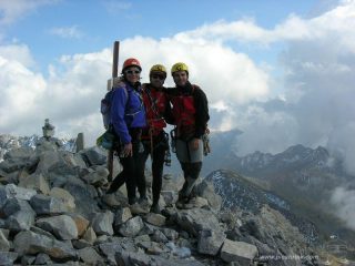 in cima   