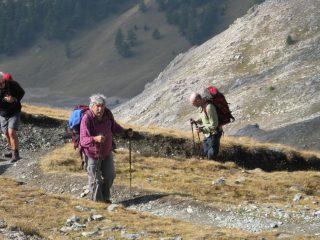 Renzo guarda perplesso