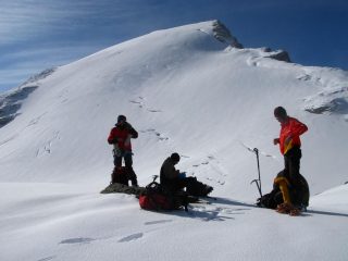 Davide, Luigi e Massimo hanno messo piede sul Ghiacciaio di Suessa (21-9-2008)