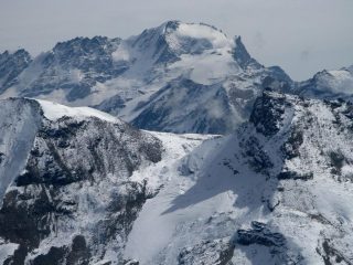 Panorami osservati dalla cima : Gran Paradiso m. 4061 (21-9-2008)