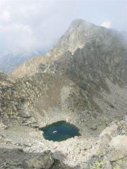 Il Lago dell'Oro e il Monte Frisson