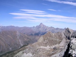 nubi lenticolari sul viso